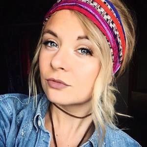 Meet your Posher, Taylor